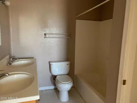 Bath - 2920 E Loma Alta Dr, Douglas, AZ 85607 photo 1 of 3