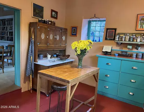 Kitchen - 253 Brewery Ave # B, Bisbee, AZ 85603 photo 2 of 2