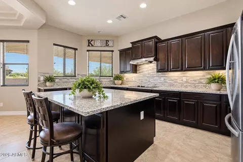 Kitchen - 1532 N Roadrunner Rd, Apache Junction, AZ 85119 photo 2 of 4