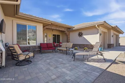 Exterior - 1532 N Roadrunner Rd, Apache Junction, AZ 85119 photo 7 of 11
