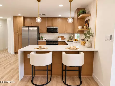 Kitchen - 729 E Huber St, Mesa, AZ 85203 photo 2 of 4