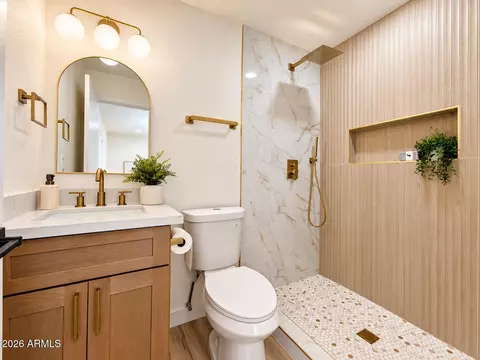 Bath - 729 E Huber St, Mesa, AZ 85203 photo 1 of 3