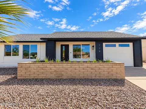 Exterior - 729 E Huber St, Mesa, AZ 85203 photo 2 of 6