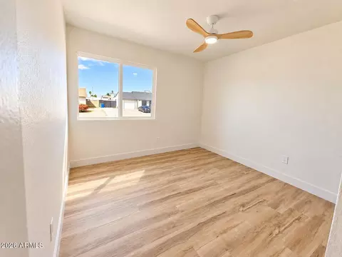 Bedroom - 729 E Huber St, Mesa, AZ 85203 photo 3 of 5