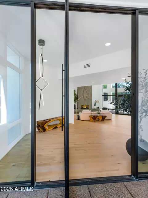 Entry Way - 4627 E Sanna St, Phoenix, AZ 85028 photo 1 of 1
