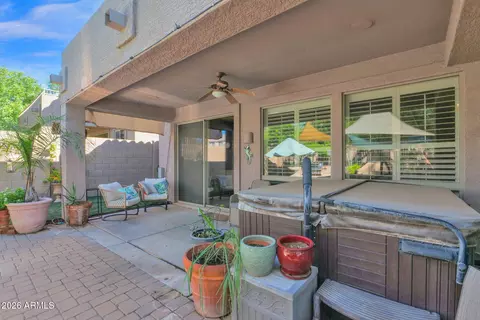 Exterior - 3102 W Eagle Claw Dr, Phoenix, AZ 85086 photo 6 of 12