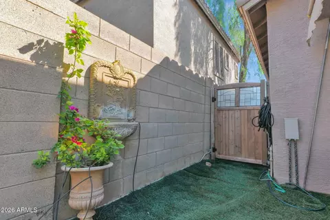Exterior - 3102 W Eagle Claw Dr, Phoenix, AZ 85086 photo 12 of 12