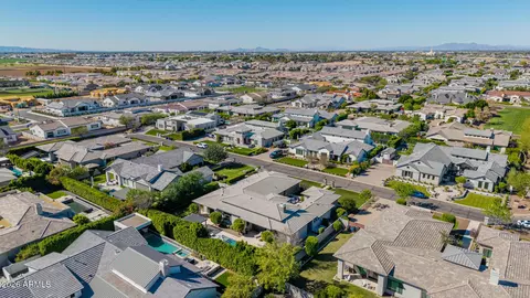 View/Area - 2665 E Hummingbird Way, Gilbert, AZ 85297 photo 11 of 11