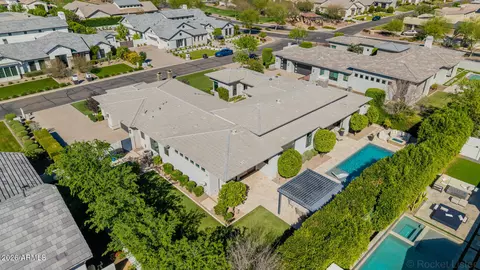 View/Area - 2665 E Hummingbird Way, Gilbert, AZ 85297 photo 2 of 11