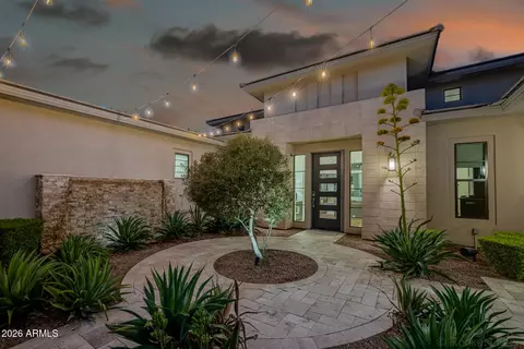 Exterior - 2665 E Hummingbird Way, Gilbert, AZ 85297 photo 6 of 24