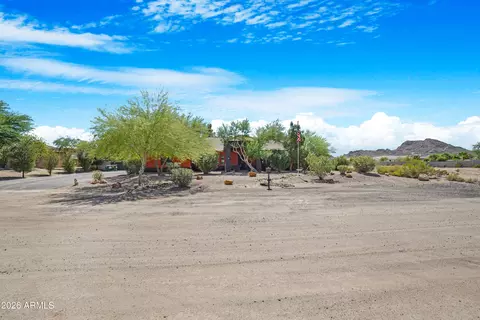 661 W Rhea Rd, San Tan Valley, AZ 85143
