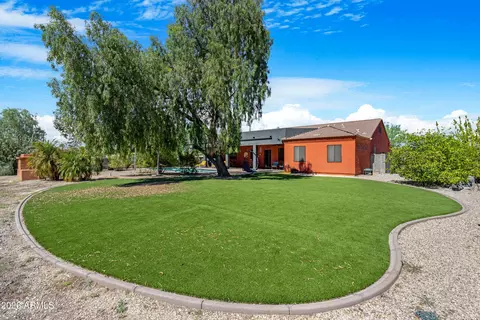 661 W Rhea Rd, San Tan Valley, AZ 85143