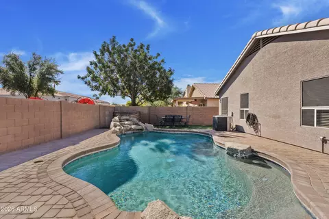 Exterior - 417 S Ash St, Gilbert, AZ 85233 photo 3 of 4