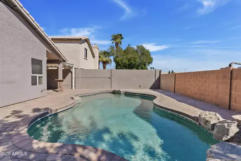 Exterior - 417 S Ash St, Gilbert, AZ 85233 photo 2 of 4