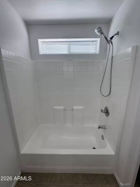 Bath - 2739 E Beverly Ln, Phoenix, AZ 85032 photo 4 of 4