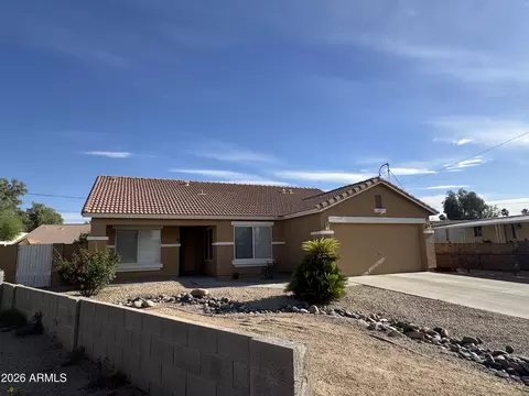 Exterior - 2739 E Beverly Ln, Phoenix, AZ 85032 photo 12 of 12