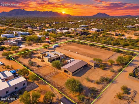 14422 E Monument Dr, Scottsdale, AZ 85262