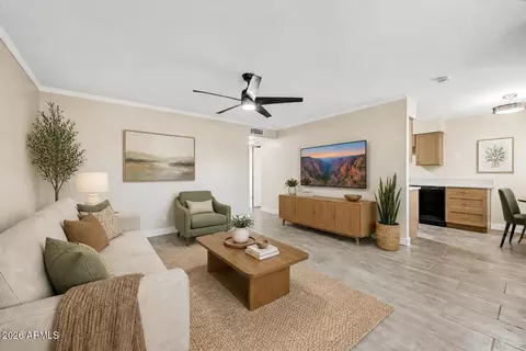 10123 N 96th Ave #B, Peoria, AZ 85345