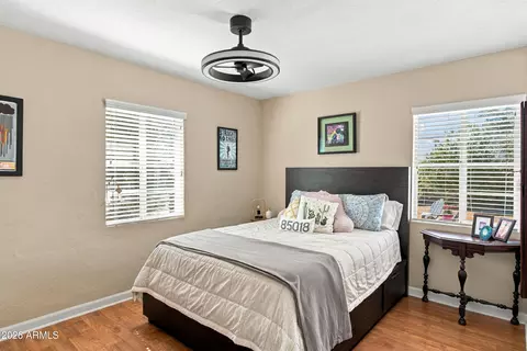 Bedroom - 4002 N 32nd Pl, Phoenix, AZ 85018 photo 1 of 8