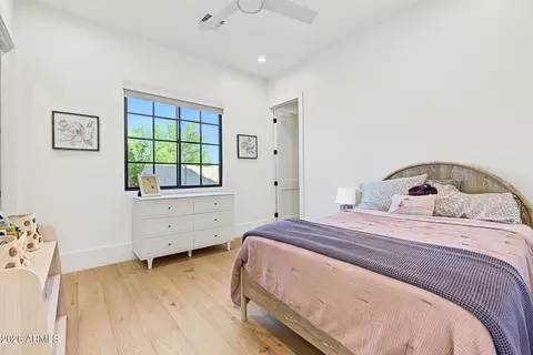 Bedroom - 8323 E Regina Cir, Mesa, AZ 85207 photo 4 of 8
