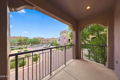 Exterior - 3935 E Rough Rider Rd #1014, Phoenix, AZ 85050 photo 2 of 5