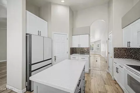 Kitchen - 6904 E Minton St, Mesa, AZ 85207 photo 2 of 3