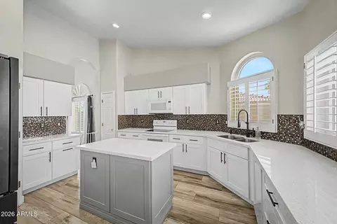 Kitchen - 6904 E Minton St, Mesa, AZ 85207 photo 1 of 3