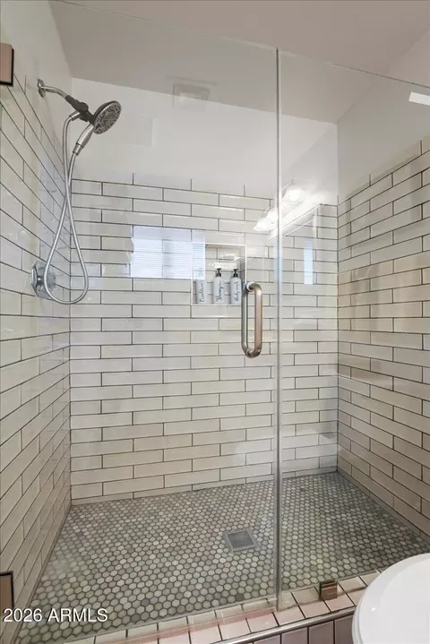 Bath - 7625 Edgewood Ave, Mesa, AZ 85208 photo 2 of 3