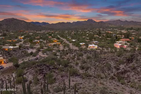 37395 N Sunset Trl #-, Cave Creek, AZ 85331