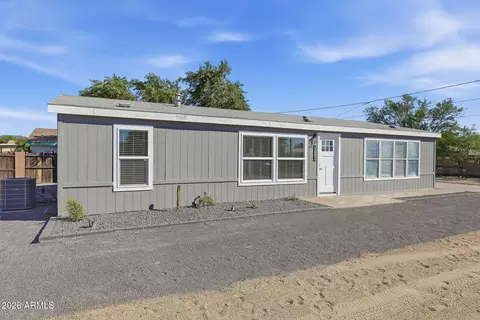 1492 S Smythe Dr, Apache Junction, AZ 85120 photo 2