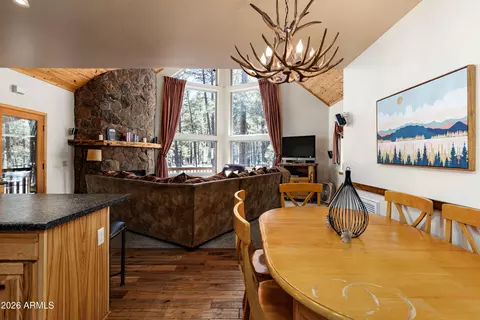Dining - 7835 E Knighthood Ln, Williams, AZ 86046 photo 2 of 2
