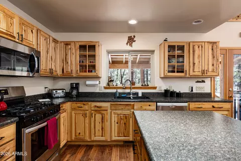 Kitchen - 7835 E Knighthood Ln, Williams, AZ 86046 photo 3 of 3