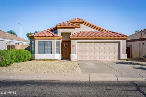 15538 W Port Royale Ln, Surprise, AZ 85379