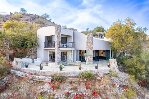 7044 N Hillside Dr, Paradise Valley, AZ 85253