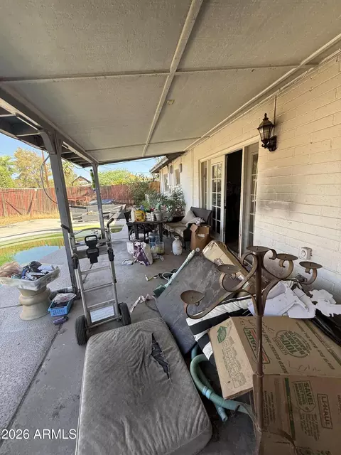 Exterior - 7102 N 17th Dr, Phoenix, AZ 85021 photo 4 of 12