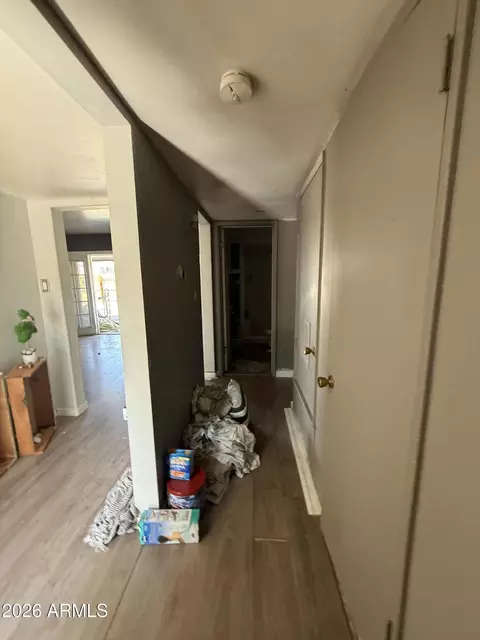 Entry Way - 7102 N 17th Dr, Phoenix, AZ 85021 photo 6 of 10