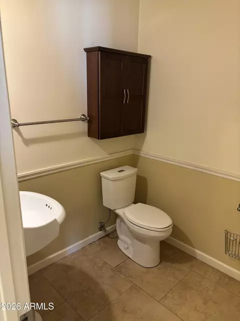 Bath - 3876 N 30th St, Phoenix, AZ 85016 photo 1 of 3
