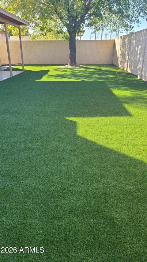Exterior - 1002 E Hearne Way, Gilbert, AZ 85234 photo 8 of 8