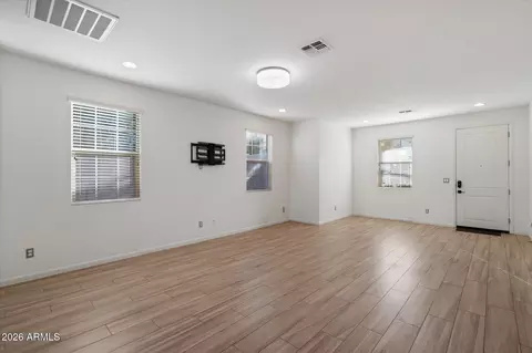 Living - 4024 E Oak St, Phoenix, AZ 85008 photo 1 of 1