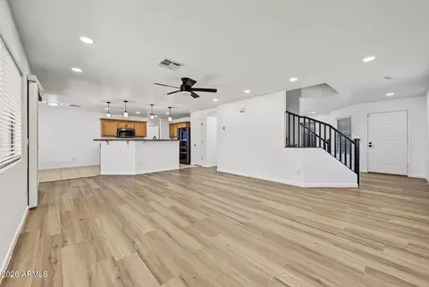 Living - 3159 W Matthew Dr, Phoenix, AZ 85027 photo 4 of 5