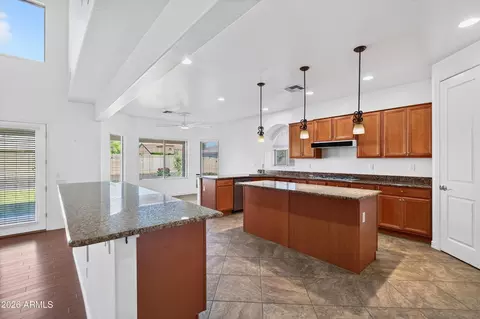 Kitchen - 11320 E Spaulding Ave, Mesa, AZ 85212 photo 1 of 4