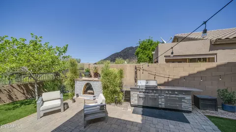 Exterior - 7026 E Regina St, Mesa, AZ 85207 photo 7 of 20
