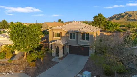 Exterior - 7965 S Abbey Ln, Gilbert, AZ 85298 photo 12 of 14