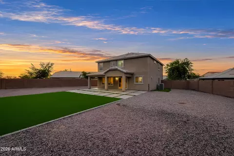 Exterior - 7965 S Abbey Ln, Gilbert, AZ 85298 photo 1 of 14