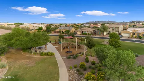 View/Area - 7965 S Abbey Ln, Gilbert, AZ 85298 photo 15 of 18