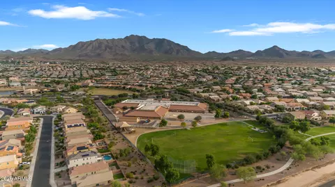 View/Area - 7965 S Abbey Ln, Gilbert, AZ 85298 photo 13 of 18