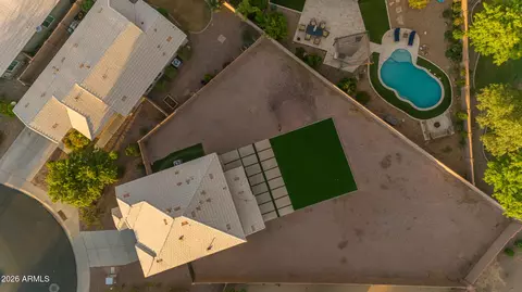 View/Area - 7965 S Abbey Ln, Gilbert, AZ 85298 photo 2 of 18