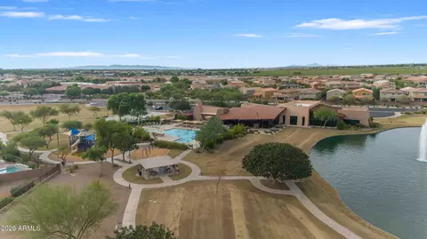 View/Area - 7965 S Abbey Ln, Gilbert, AZ 85298 photo 9 of 18