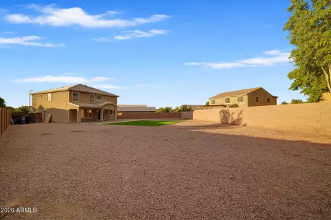 Exterior - 7965 S Abbey Ln, Gilbert, AZ 85298 photo 10 of 14