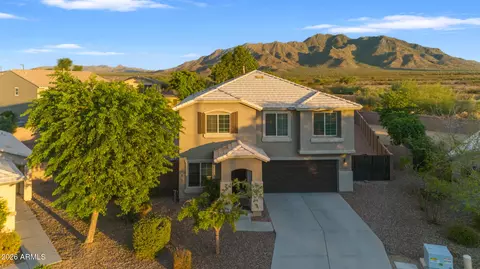 Exterior - 7965 S Abbey Ln, Gilbert, AZ 85298 photo 13 of 14